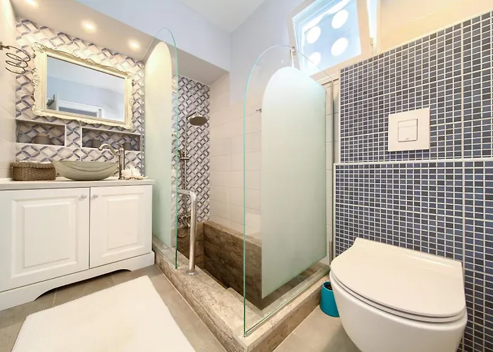 Blue Dondola By Adriaticluxuryvillas * 말린스카