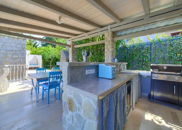 Blue Dondola By Adriaticluxuryvillas * 말린스카