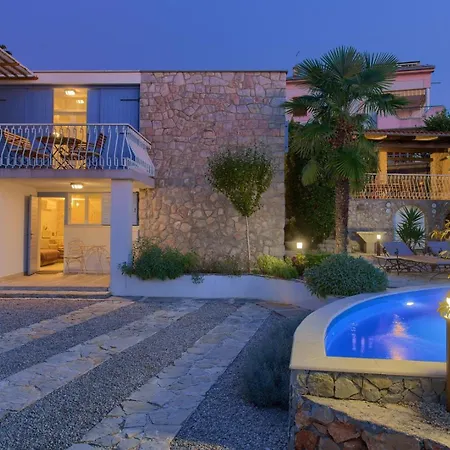 Villa With Private Pool Near The Krk Malinska