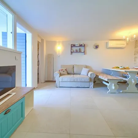 فيلة Blue Dondola By Adriaticluxuryvillas مالينسكا