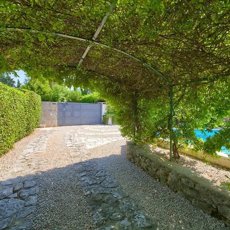 Villa With Private Pool Near The Krk Malinska